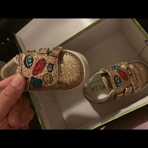 Toddler shoes